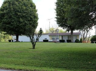 404 Narigon Run Rd, Claysville, PA 15323