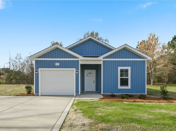 1515 McBryde Lake Rd, Raeford, NC 28376