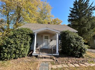 52 Reservoir Rd, Vernon, CT 06066