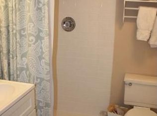4846 28th St S #B, Arlington, VA 22206