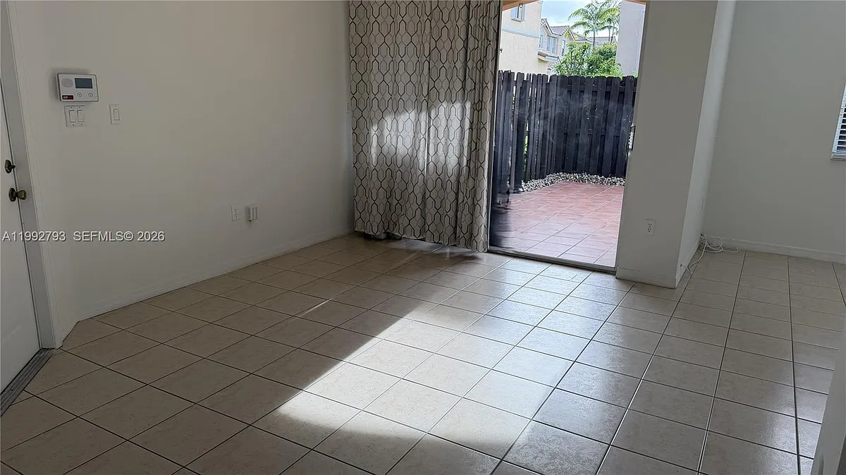 Building Photo - 12260 SW 123rd Pass