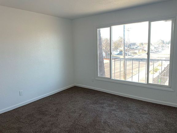 5th image of 171 W Alameda St #177