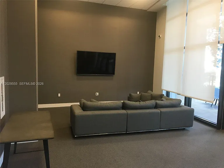 1600 NE 1st Ave #1117 — Photo 33