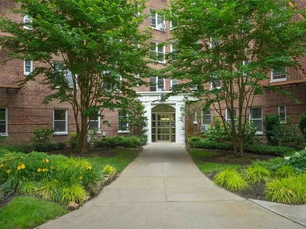 72-81 113th Street image 12 of 12