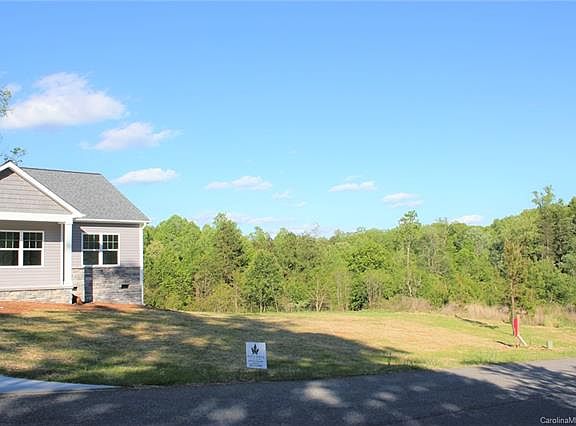5th image of 177 Falling Creek Dr
