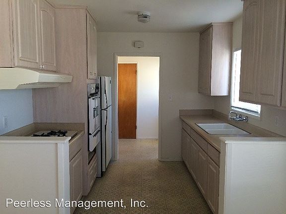 4th image of 6843 Clara Lee Ave
