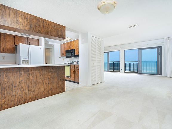 2nd image of 4435 S Atlantic Ave Unit 713
