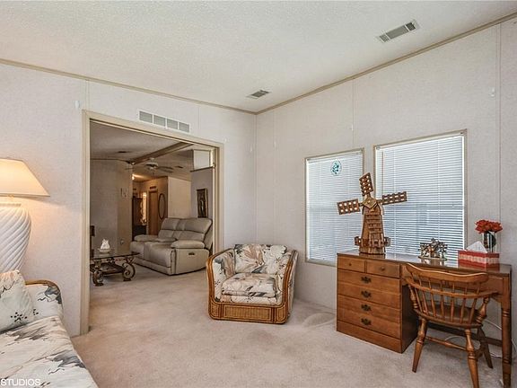 4th image of 177 Dolphin Dr E