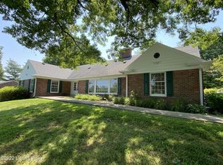6901 Foxcroft Rd, Prospect, KY 40059