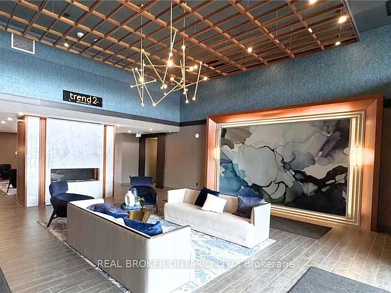 460 Dundas St E #117 — Photo 2