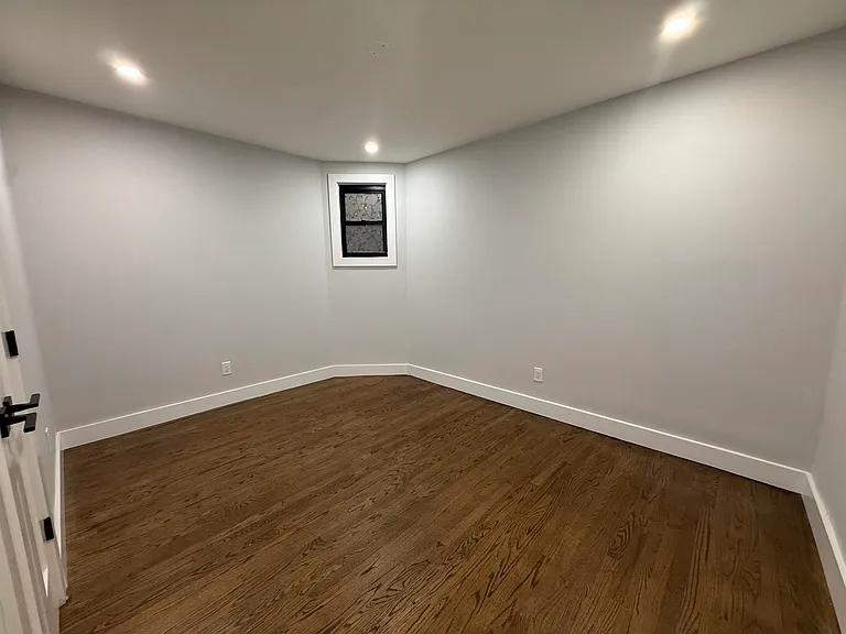 120 Ogden Ave #2 — Photo 20
