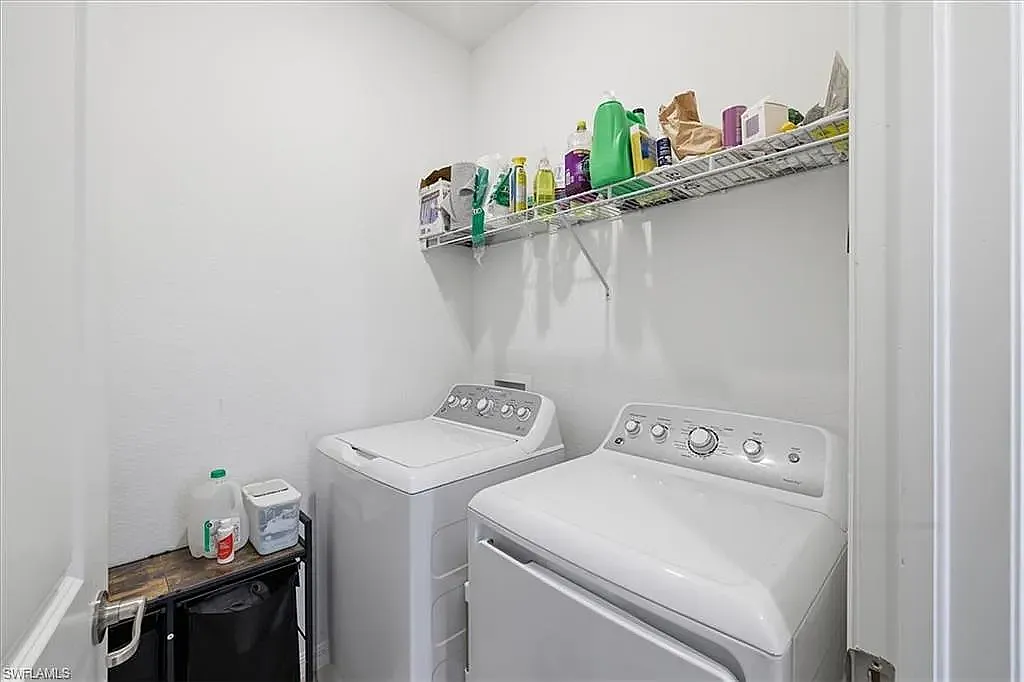 3 bed, 1417 sqft, $2,400 — Photo 3