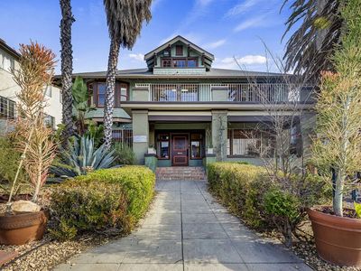 256 S Occidental Blvd, Los Angeles, CA, 90057