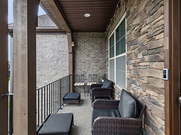 5th image of 4136 Stone Hall Blvd