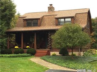 9457 Dinglehole Rd, Phoenix, NY 13135