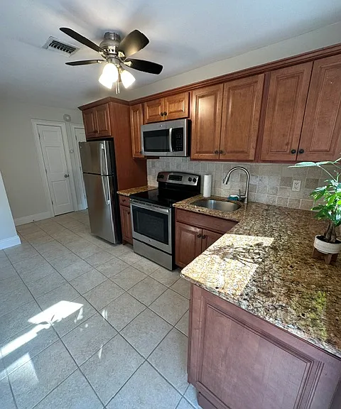 17 Gary Pl — Photo 4