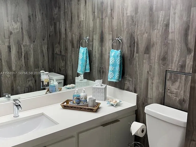 6770 Indian Creek Dr #5C — Photo 13