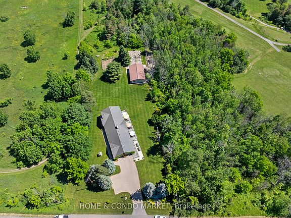 2nd image of 20603 Willoughby Rd