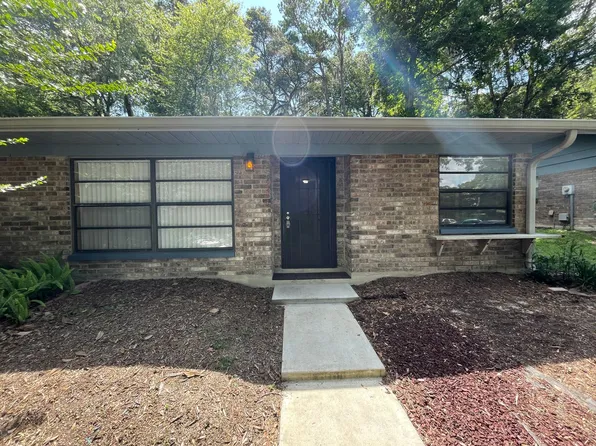 4524 SW 46th Dr, Gainesville, FL 32608