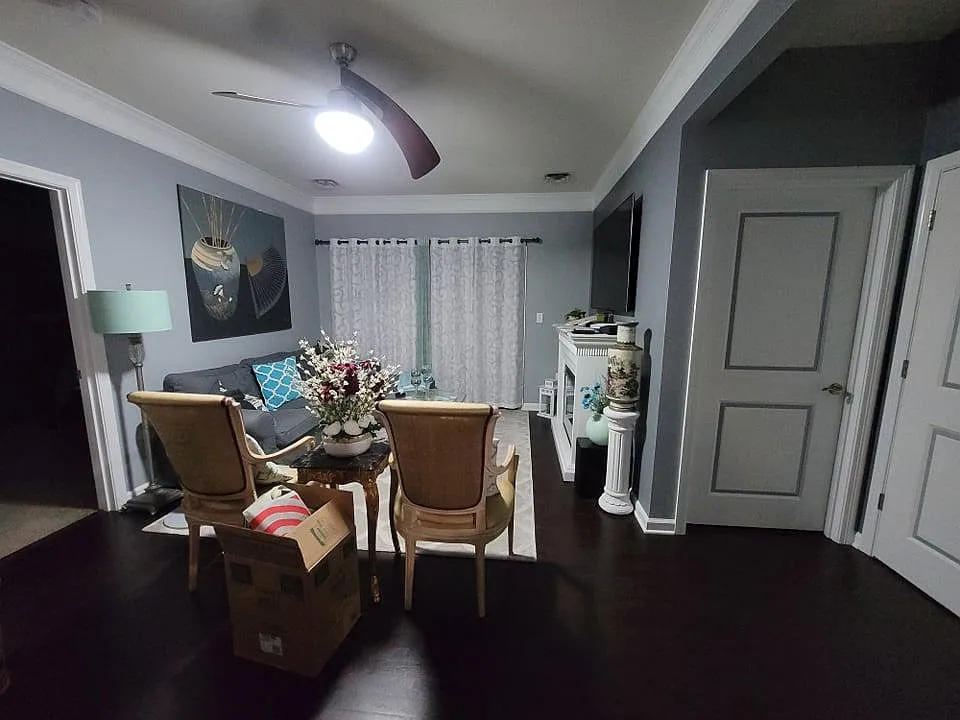 2 bed, 1475 sqft, $3,199 — Photo 2