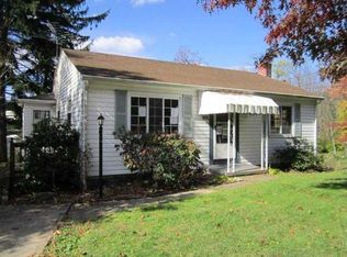 4035 Cook Rd, Gibsonia, PA 15044