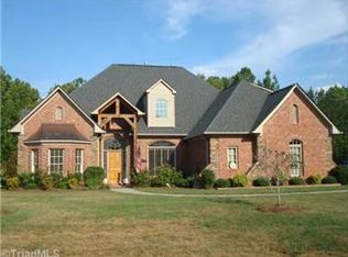 4025 Greenbrier Farm Rd, Winston Salem, NC 27106