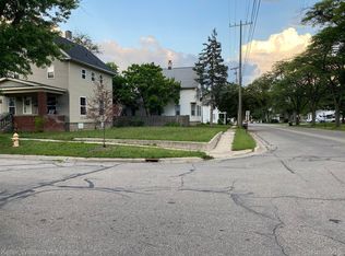 229 Harrison St, Monroe, MI 48161