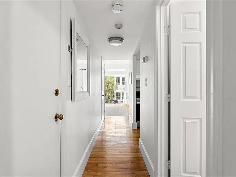21 Hancock St #3 — Photo 14