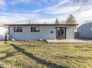 1302 Eastern Dr, Urbana, IL