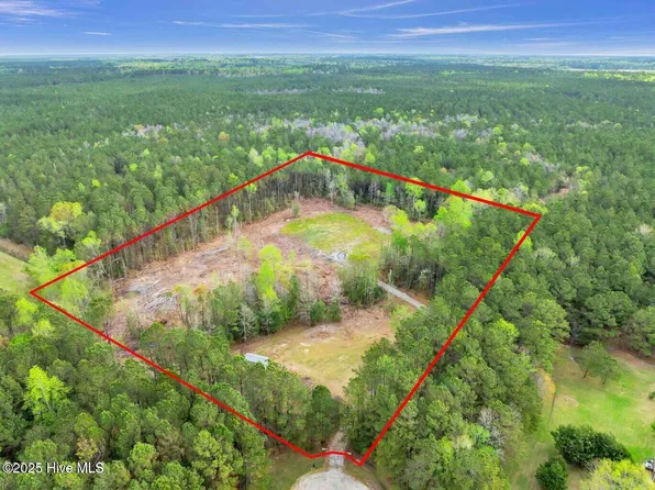 226 Brandon Lane, Rocky Point, NC 28457