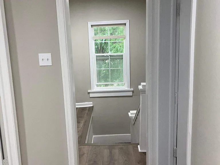 203 Deford Ave — Photo 5