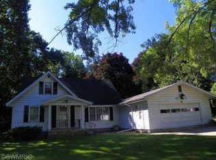 220 Emery Ter, Benton Harbor, MI 49022