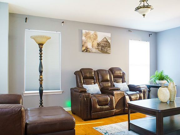 2nd image of 4721 Chief Joseph Cir