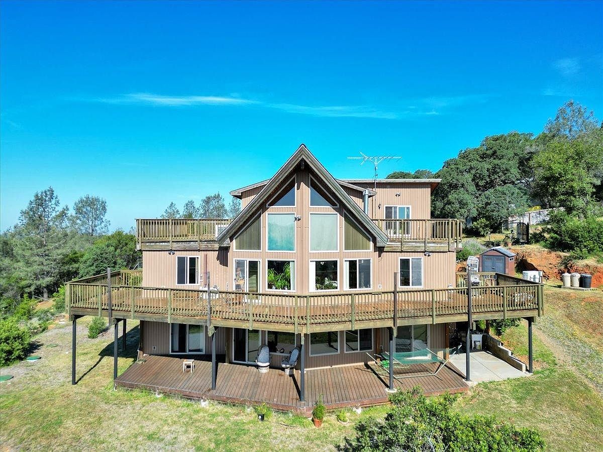 15463 Summit Way, Grass Valley, CA 95949 MLS 223044460 Zillow