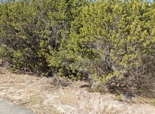 820 Arrowhead Ct, Granbury, TX 76048