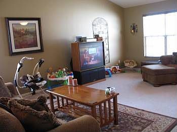 3rd image of 3507 Nell Dr