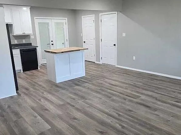 706 E Redwood Ave, Sallisaw, OK 74955