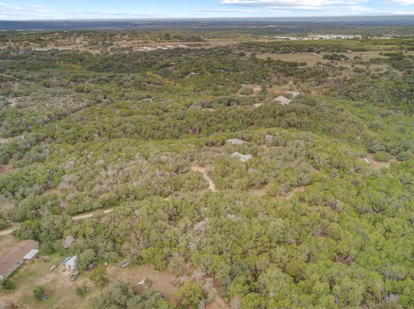 Bluff Rd, Spicewood, TX 78669