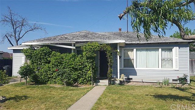 2nd image of 559 Cedar Ave