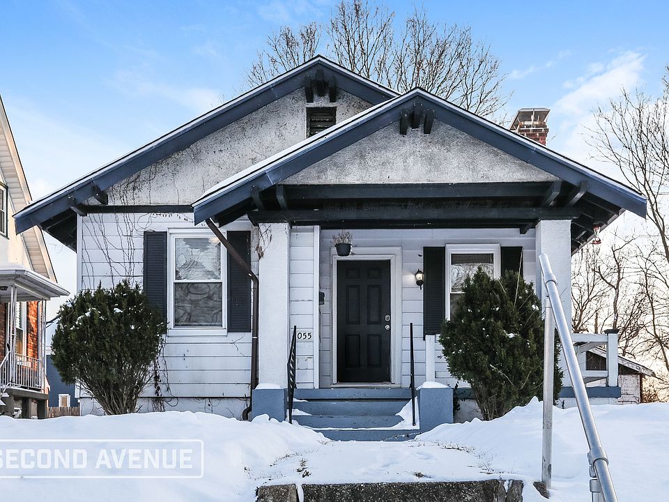 1st image of 4055 Palos St