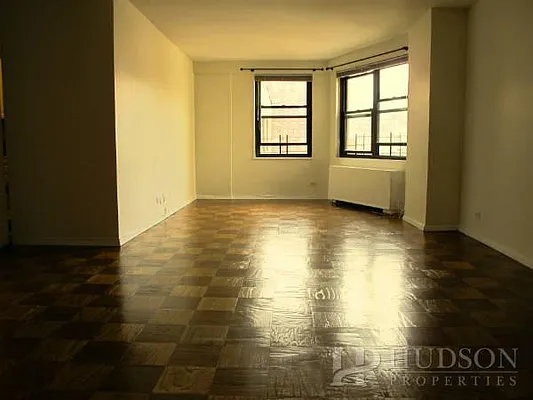 Rented by Hudson Properties | media 20