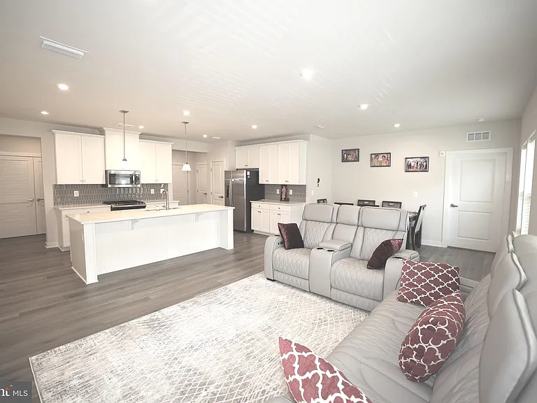 21480 Mount Sterling Ter #201 — Photo 3