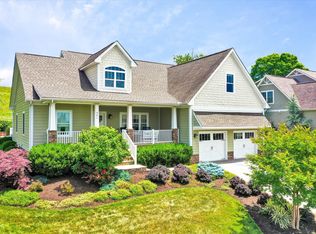 901 Willard Dr, Blacksburg, VA 24060