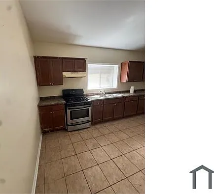 3 bed, 1100 sqft, $1,850 — Photo 4