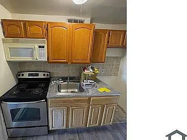 2nd image of 622 Van Cortlandt Park Ave #1