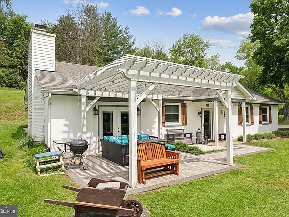 5th image of 14681 Rose Hollow Ln