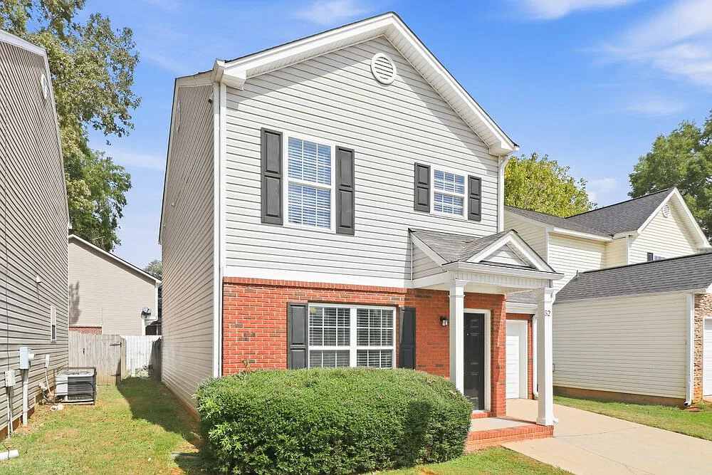 5 bed, 3.0 bath, 2018 sqft, $1,825 — Photo 4