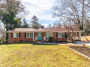 512 Croydon Ln, Winston Salem, NC 27107
