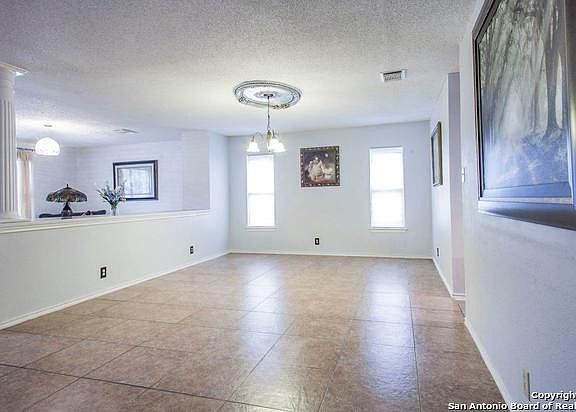 5th image of 10603 Stone Creek Pl