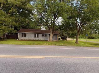 1102 E 2nd St, Sweeny, TX 77480